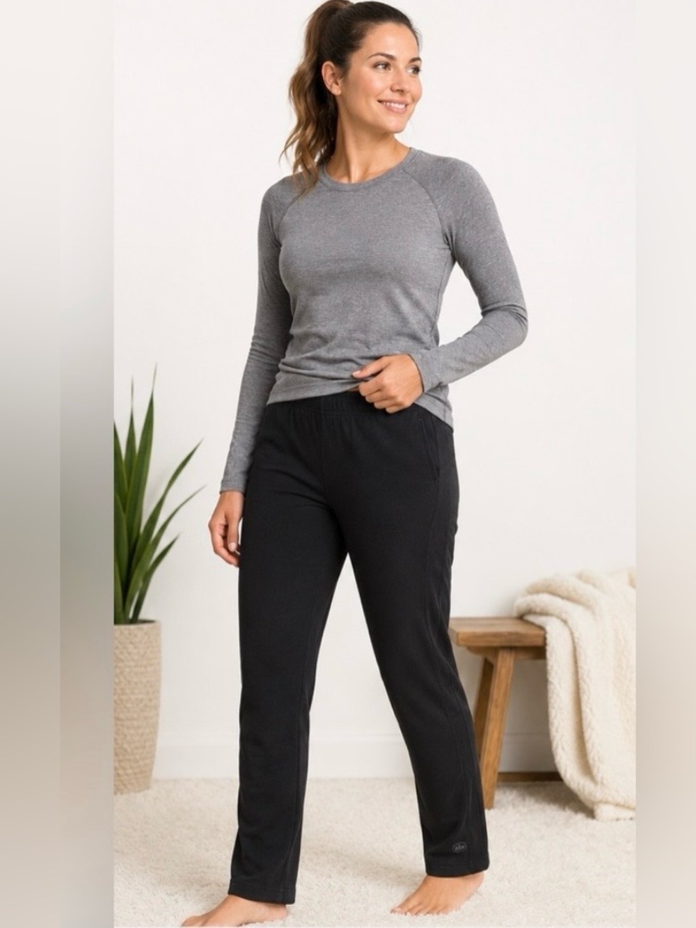 REI‎ Women’s XL Black Fleece Lined Thermal Base Layer Pants Moisture Wicking